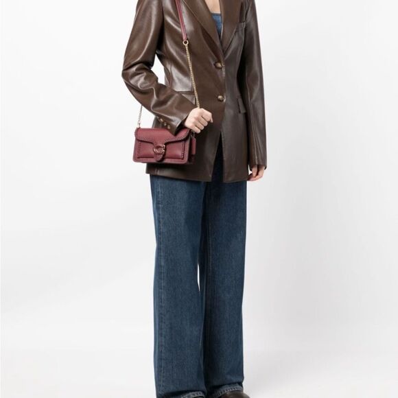 Coach
Tabby logo-plaque clutch bag - Picture 2 of 11